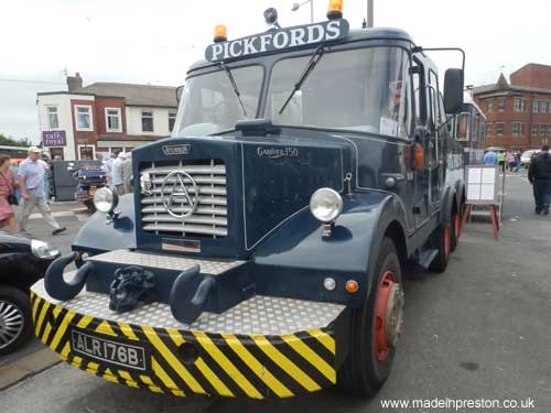 Atkinsons Vehicles, Pickfords Heavy Lifter, was Made in Preston