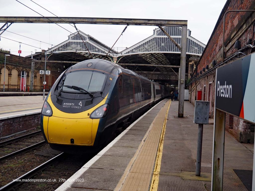 The London train departing at the far northern end of Preston Station